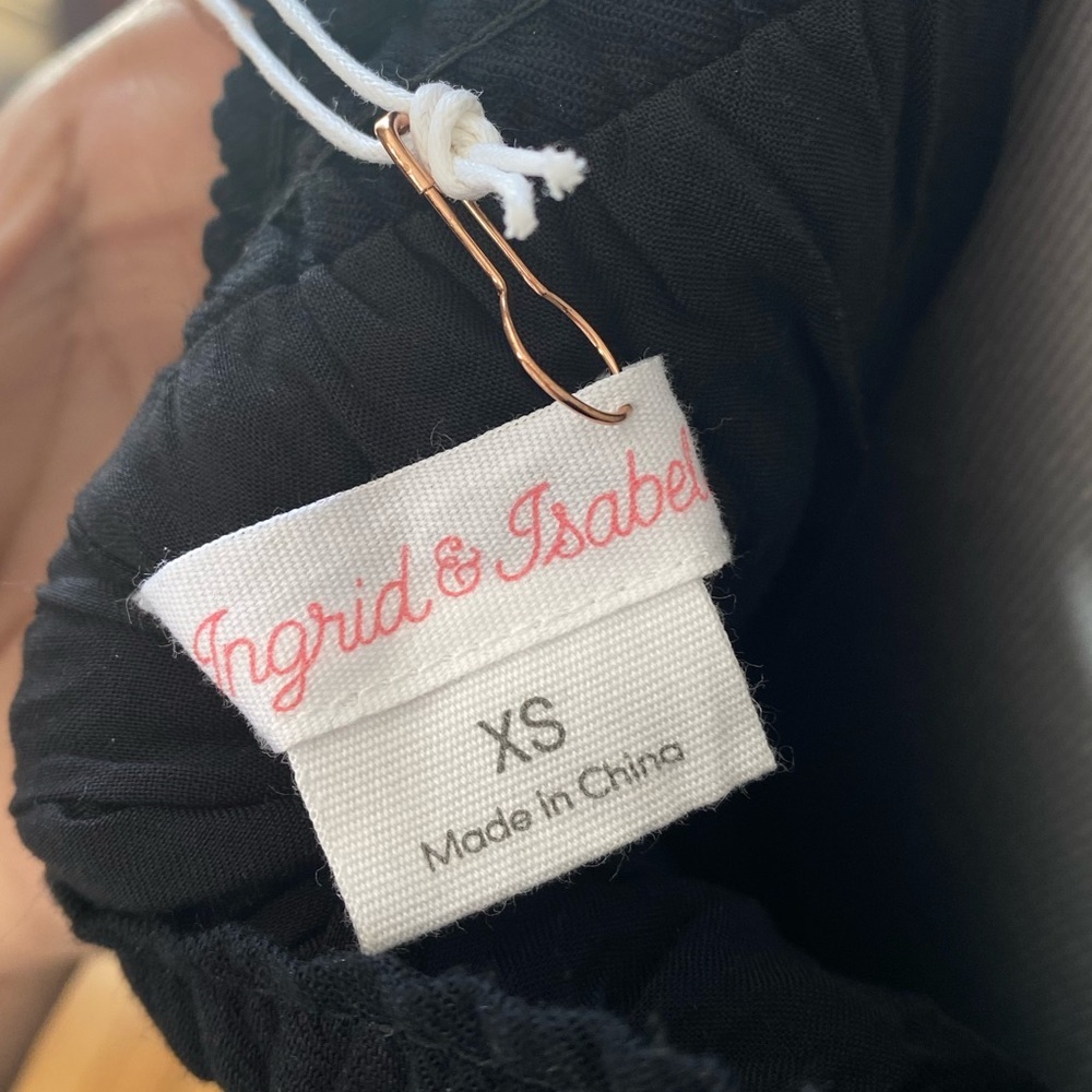 New Ingrid & Isabel Flutter Sleeve Maternity Jump… - image 5